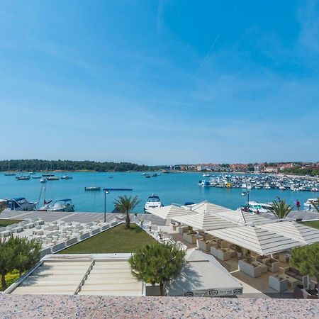 Apartments Riva Medulin Exterior photo