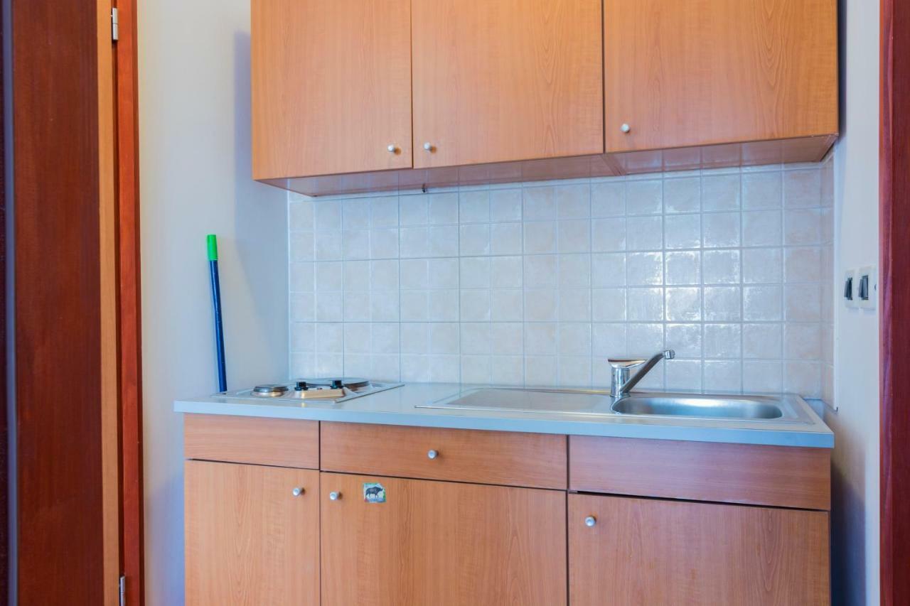 Apartments Riva Medulin Exterior photo
